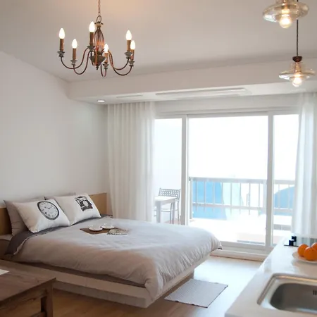 Grid 1398 Villa Namhae Exterior photo
