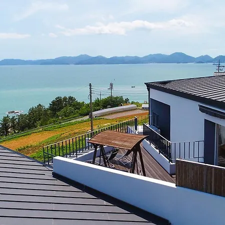 Grid 1398 Villa Namhae Exterior photo