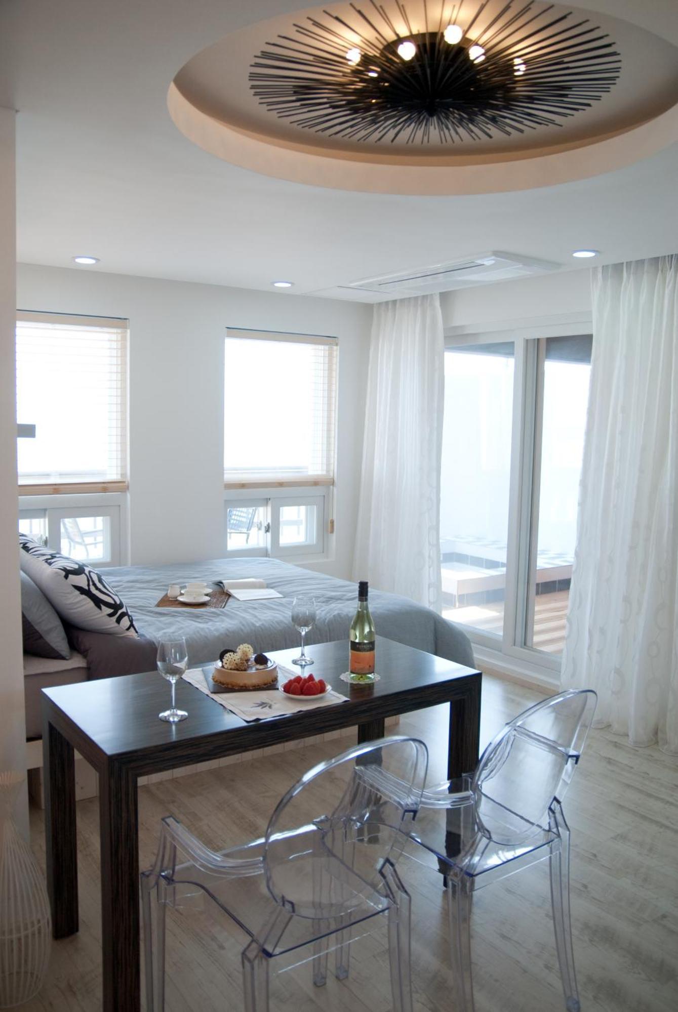 Grid 1398 Holiday home *