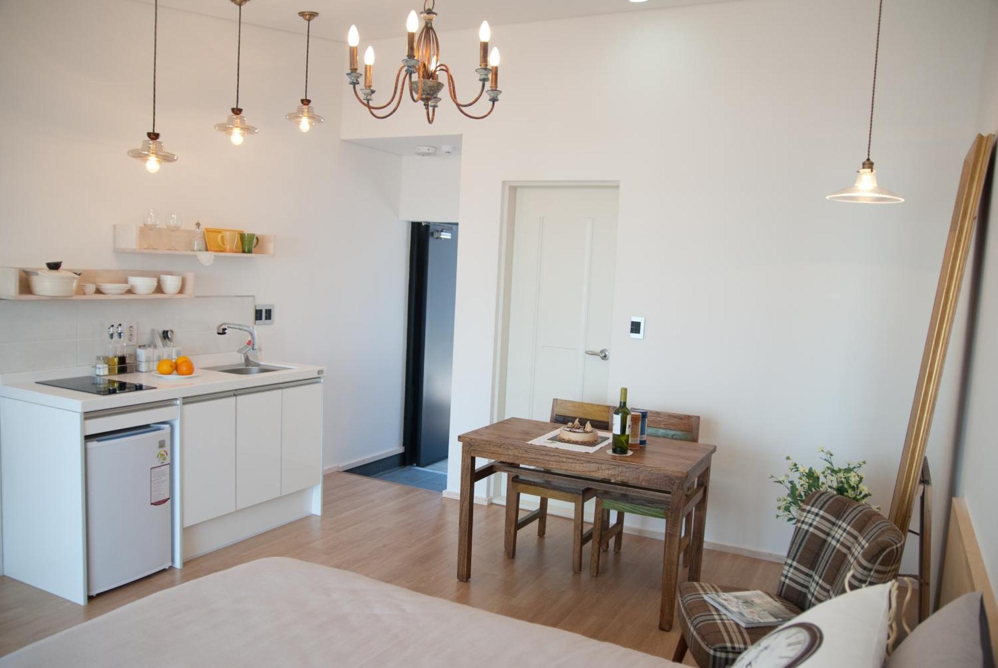 Grid 1398 Holiday home *