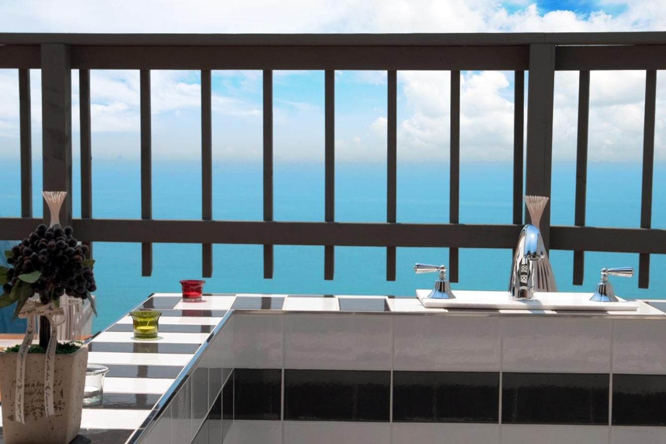 Grid 1398 Holiday home Namhae